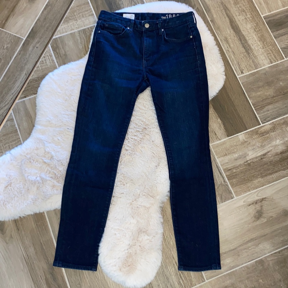 GAP - HIGH RISE SKINNY